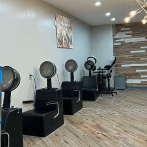 Open Station in High End Salon in Indianapolis