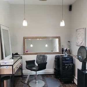 Chair Rental for Licensed Hairstylist/Barber/MUA