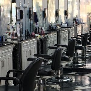 KC Northland Beauty Bar for Barbers/Stylists, MUA, Estheticians