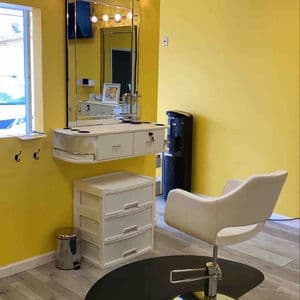 A Luxurious Salon in the Heart of JACKSONVILLE