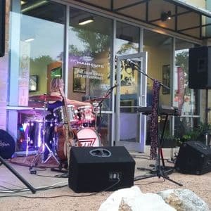 Musician-Owned Salon in West Austin