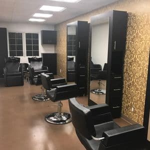 Welcoming Beauty Lounge in San Diego
